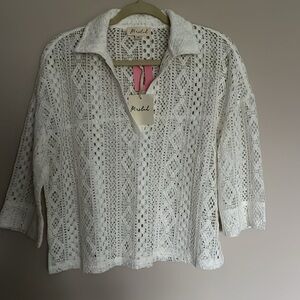 Short Sleeve Lace Top